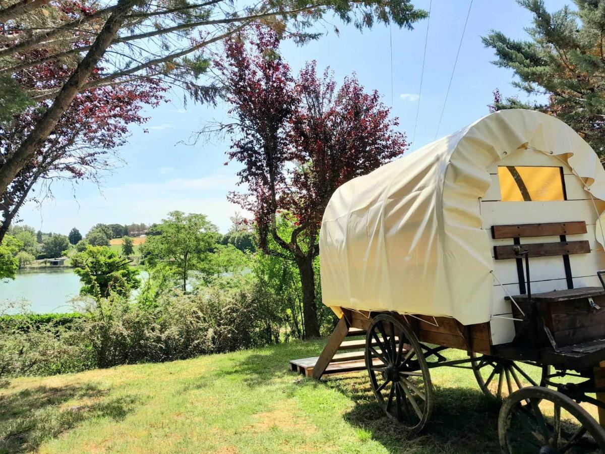 Hotel Les Auzerals Camping Du Lac Rabastens Exterior foto